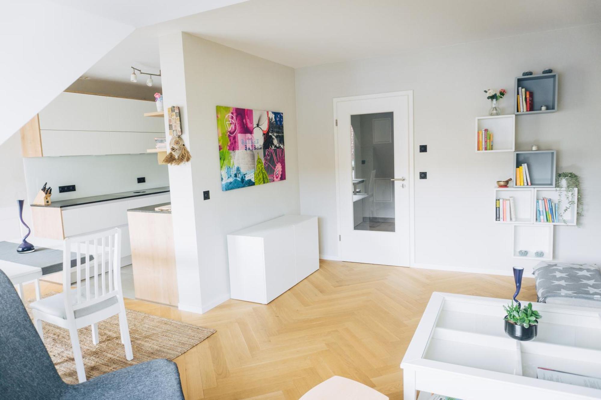 Homestay Raum Life - Design In *