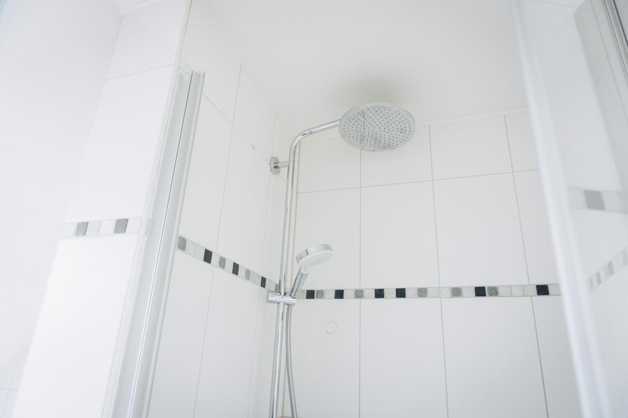 Homestay Raum Life - Design In Hallbergmoos